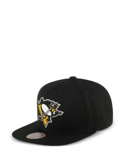 Mitchell & Ness Pittsburgh Penguins embroidered baseball cap